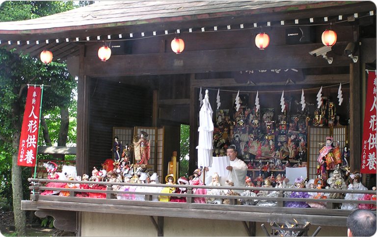 71．所澤神明社の人形供養祭